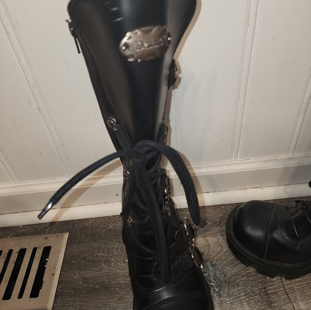 Demonia calf boots